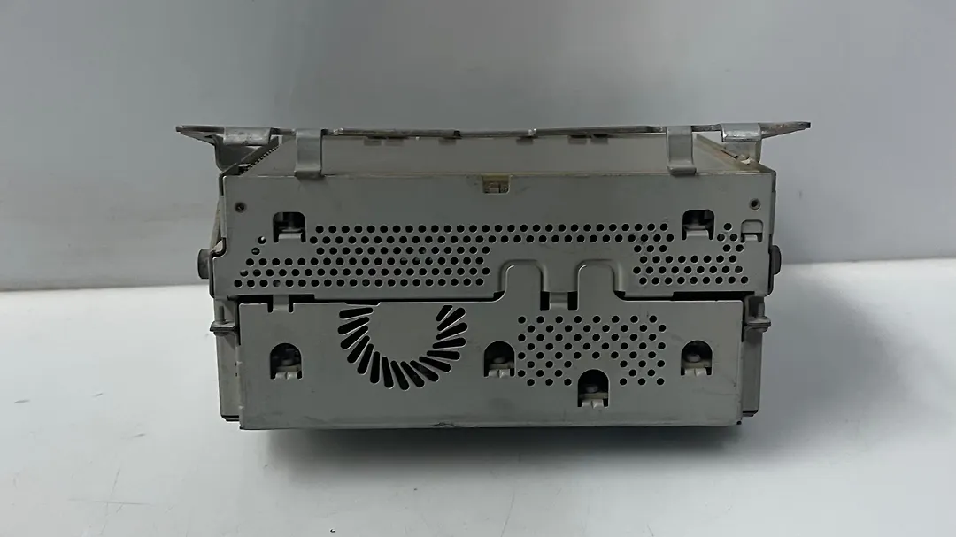 Info/GPS/TV Screen - 2013 Jaguar XF