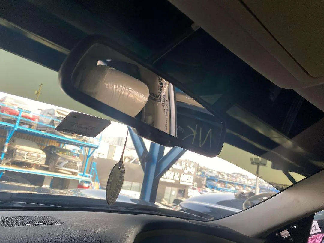 Rear view mirror - 2014 Infiniti QX70 3.7i