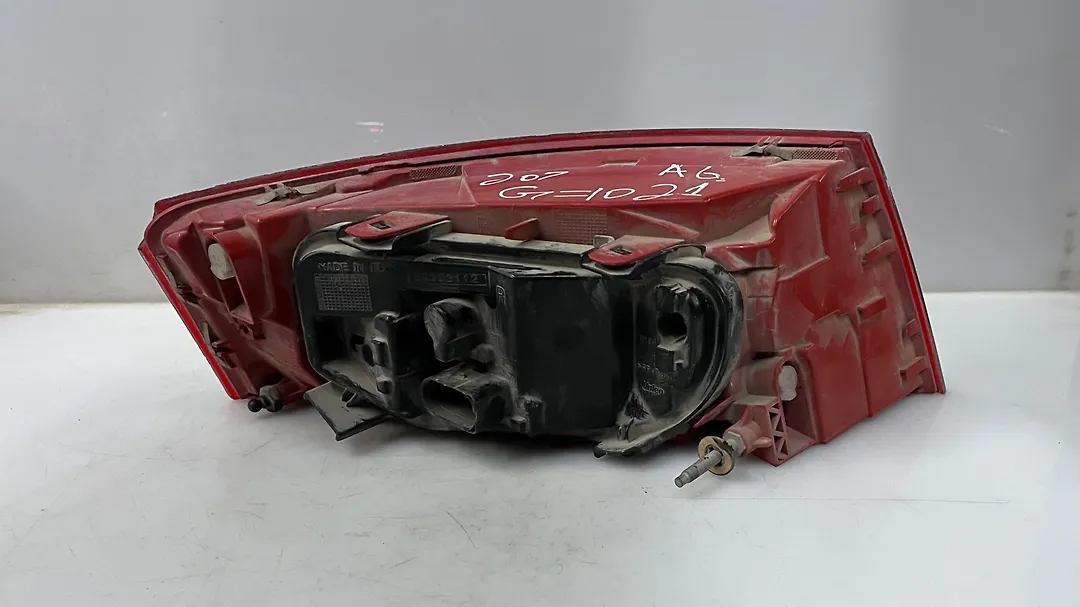 Tail Light (RH) - 2009 Audi A6