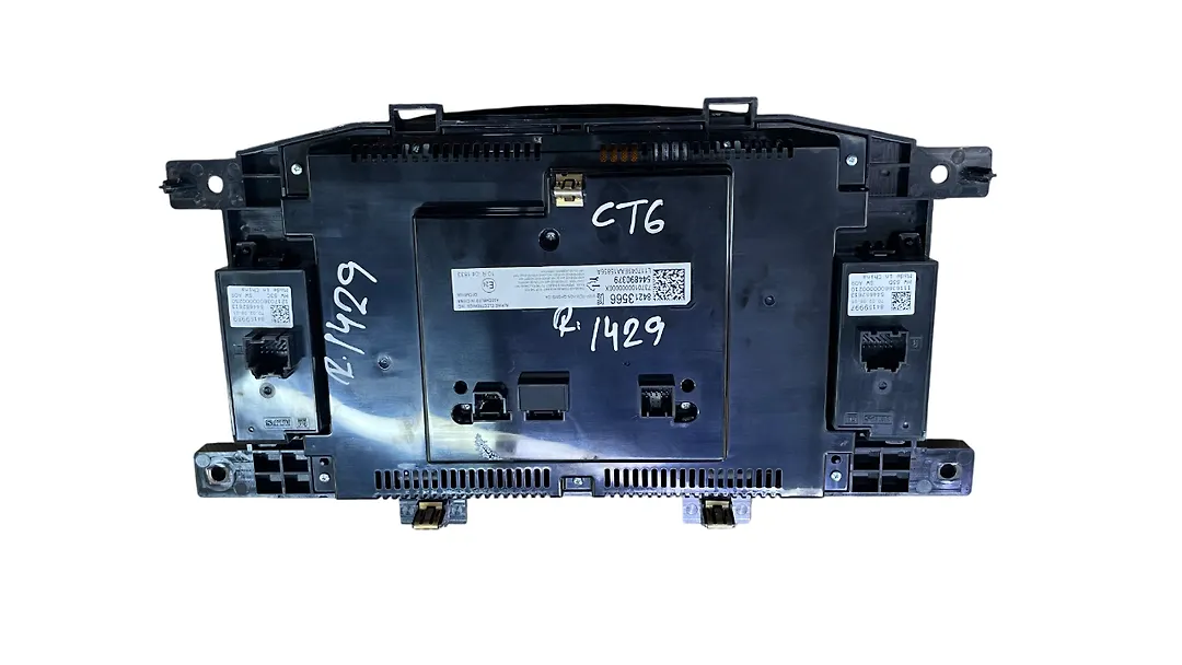Info-gps-tv screen - 2017 Cadillac CT6