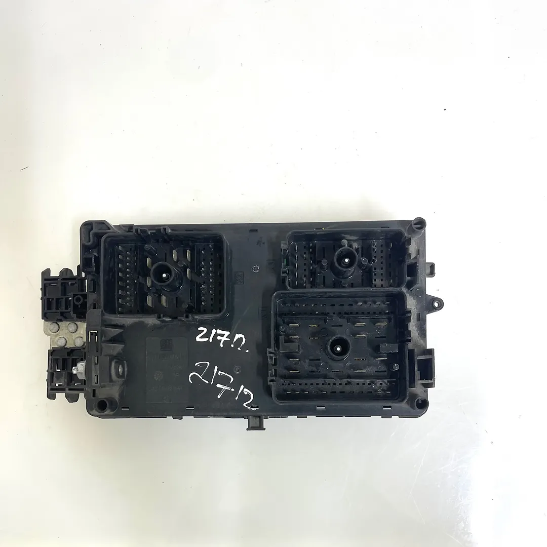 Fuse box - 2019 Cadillac XTS