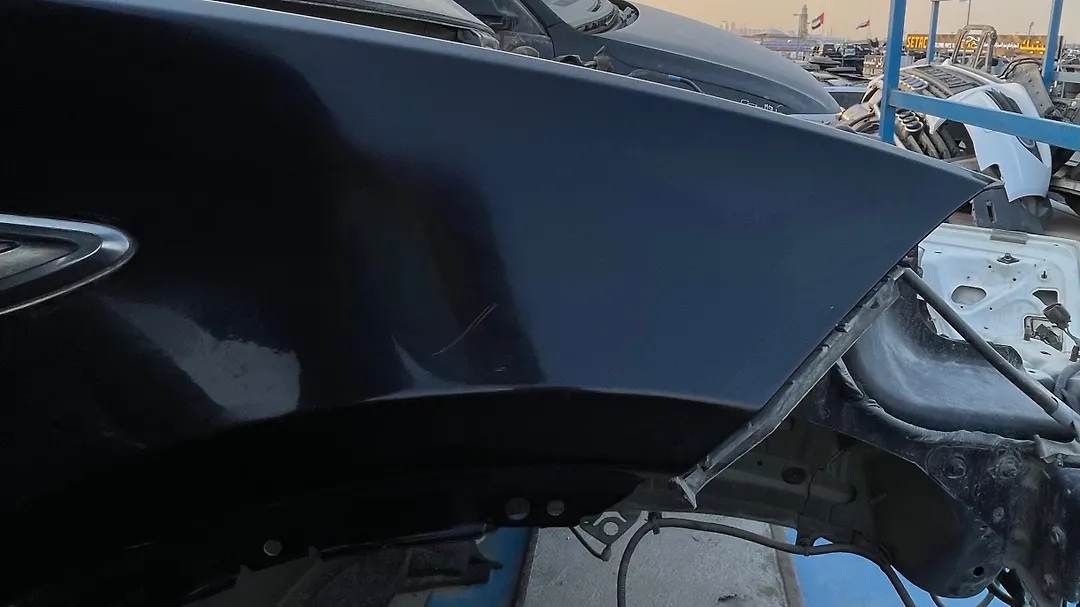 Fender (RHF) - 2018 Jaguar E-Pace