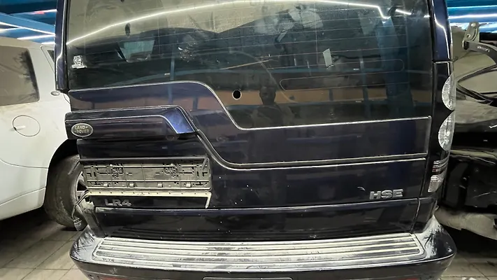 Trunk - 2014 Land Rover LR4