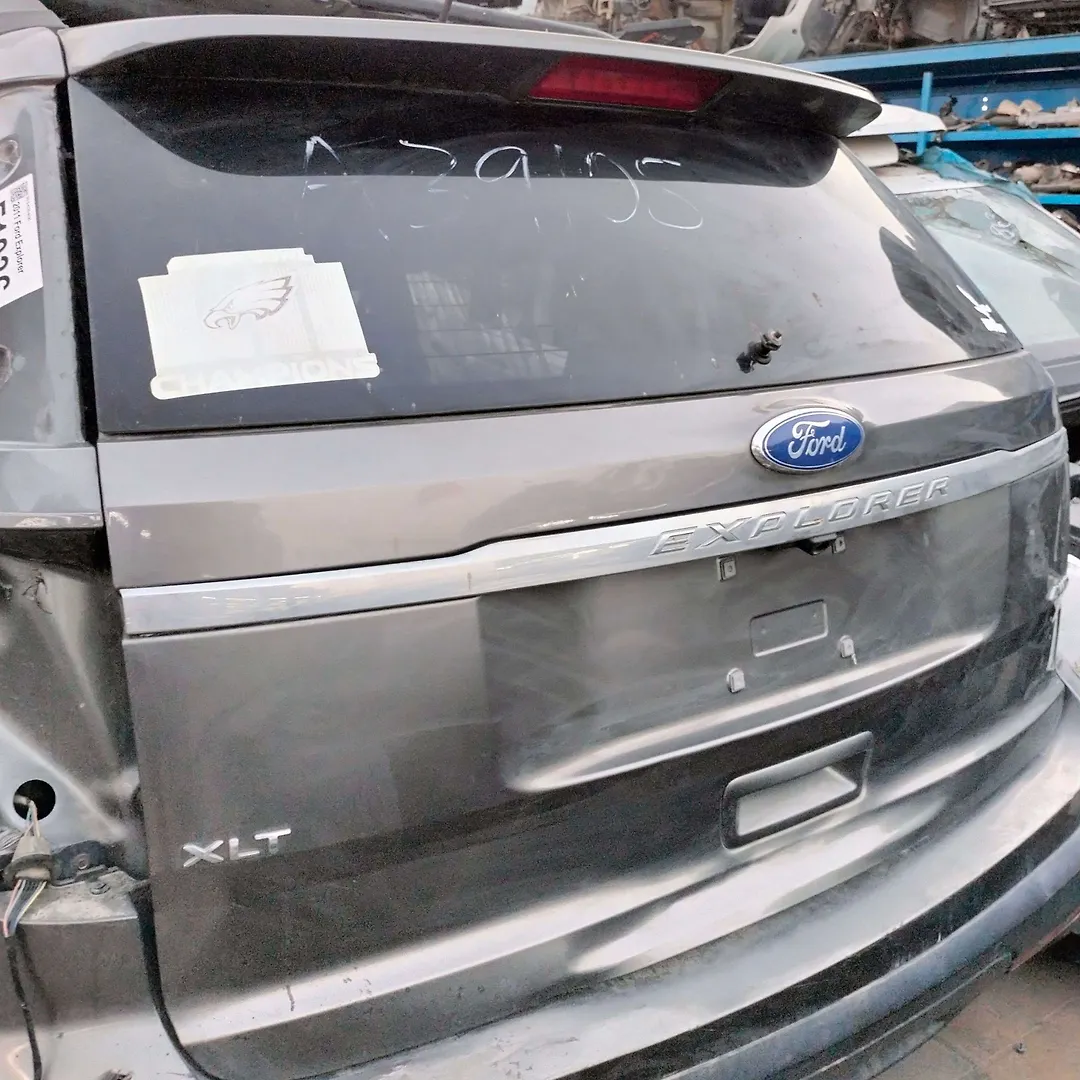 Tailgate - 2011 Ford Explorer