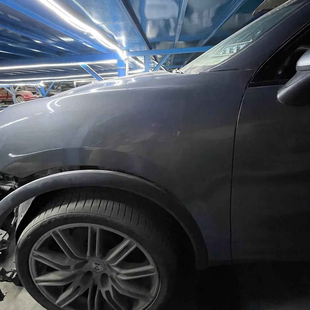 Fender (LHF) - 2011 Porsche Cayenne S
