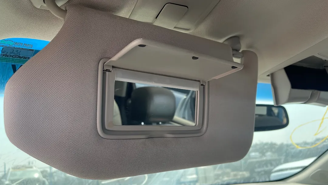 Sun visor - 2013 Nissan Pathfinder