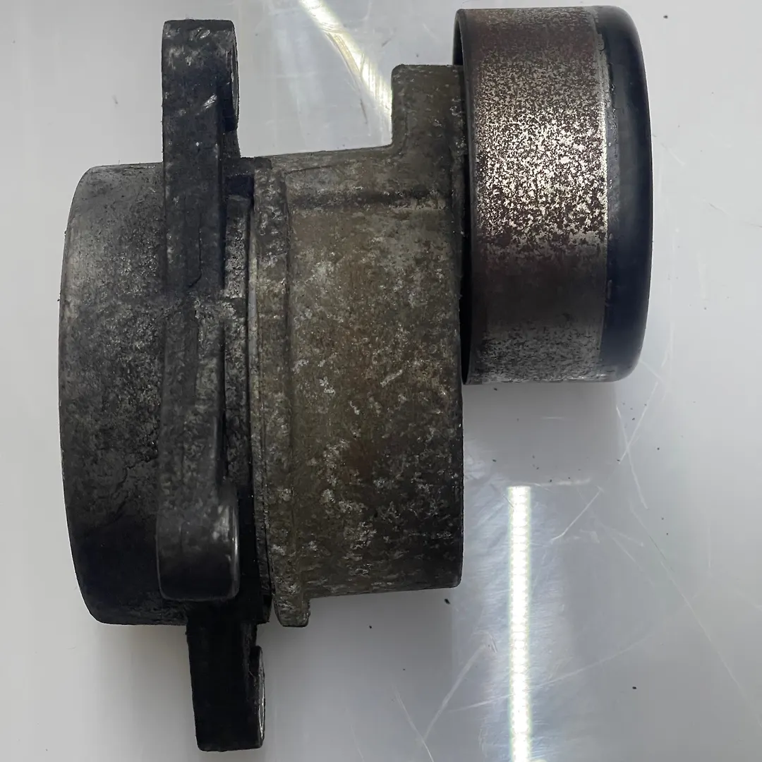 Belt tensioner - 2013 Infiniti QX56