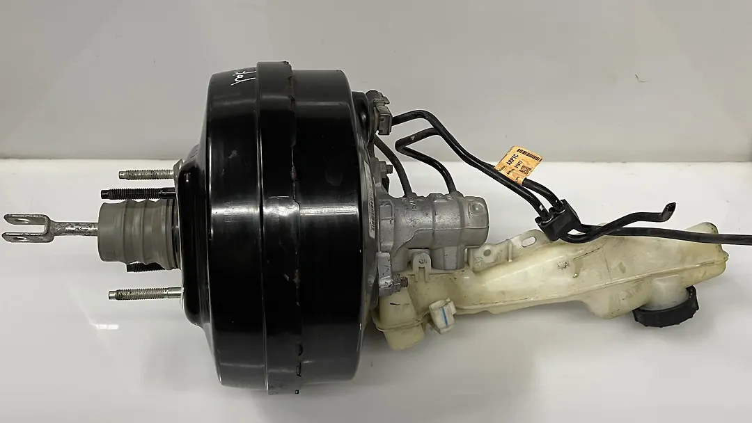 Brake booster - 2017 Lincoln Continental Livery