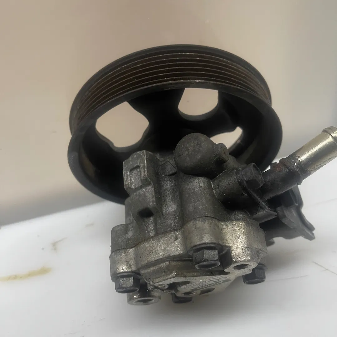 Power steering pump - 2014 Infiniti QX80 SUV