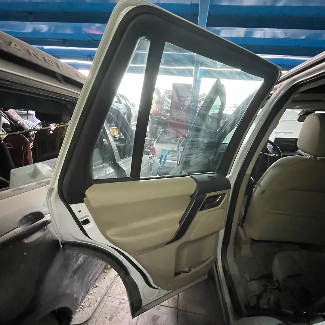 Door (LHB) - 2014 Land Rover LR2