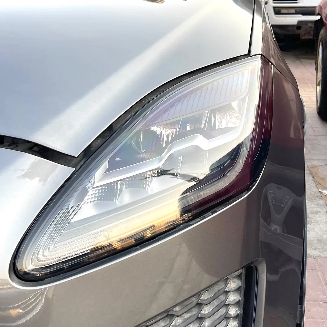 Headlight (LH) - 2019 Jaguar E-Pace