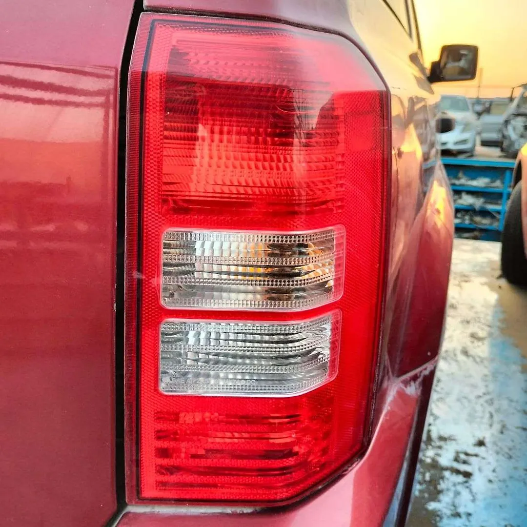 Tail Light (RH) - 2009 Jeep Patriot