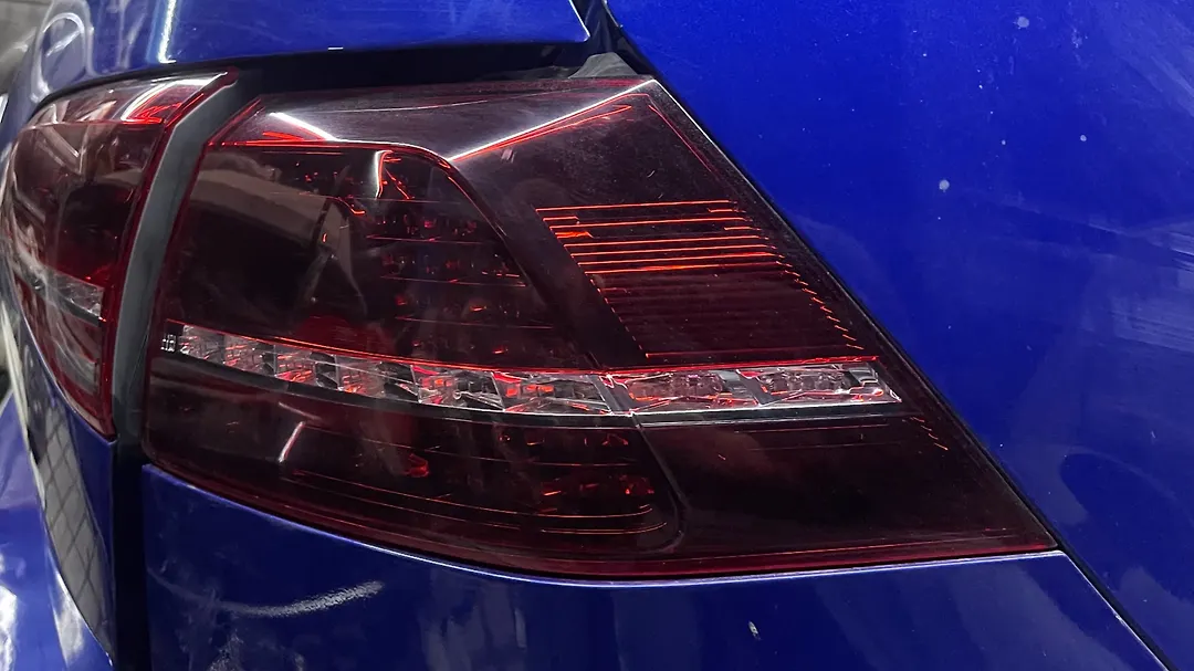 Tail Light (RH) - 2015 Volkswagen Golf R