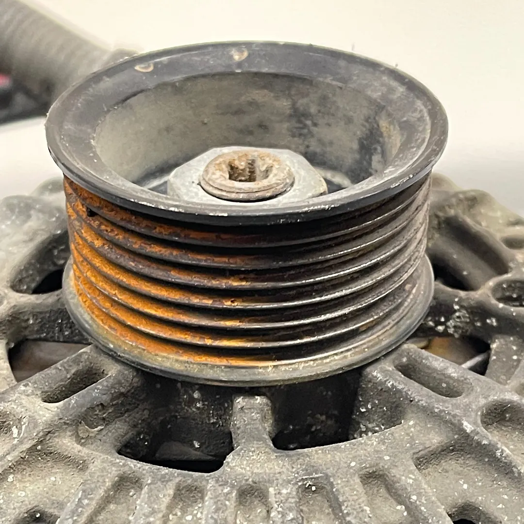 Alternator - 2010 Nissan Armada