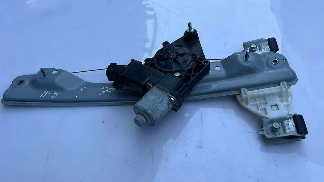 Door Motor (RHB) - 2014 Cadillac CTS