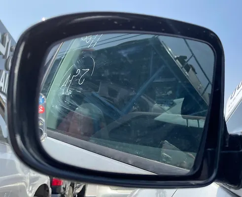 Side Mirror (LH) - 2014 Nissan Pathfinder SE 3.5i