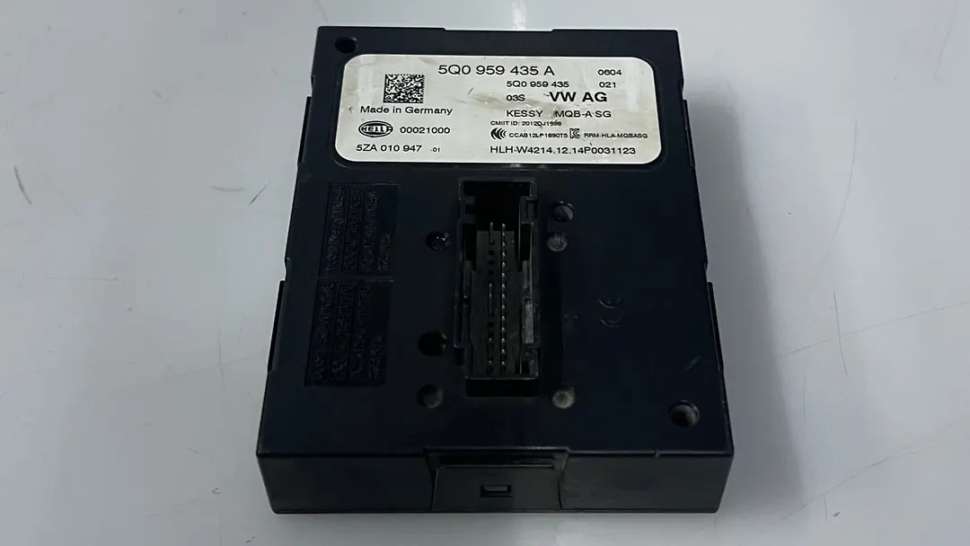 Keyless Control Module  - 2015 Volkswagen Golf