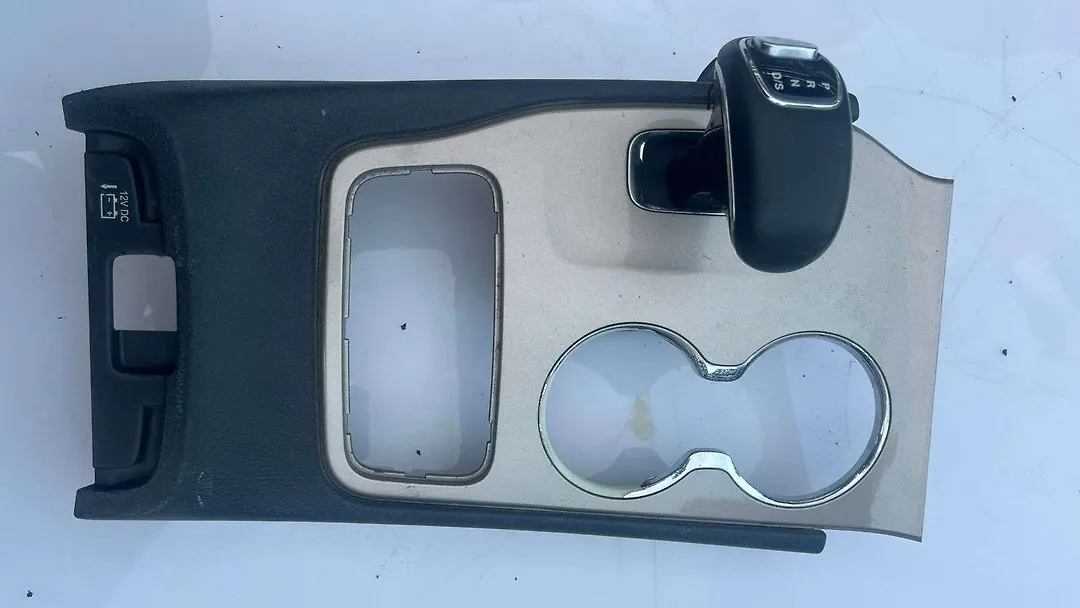 Transmission shift - 2014 Jeep GRAND CHEROKEE