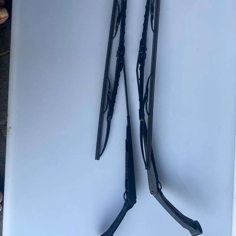 Wiper arm - 2021 Toyota Tacoma SR5