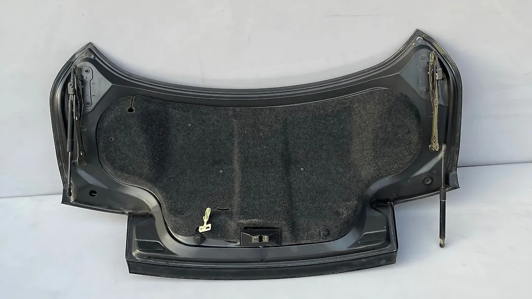 Trunk/hatch/tailgate - 2015 Ford Mustang 