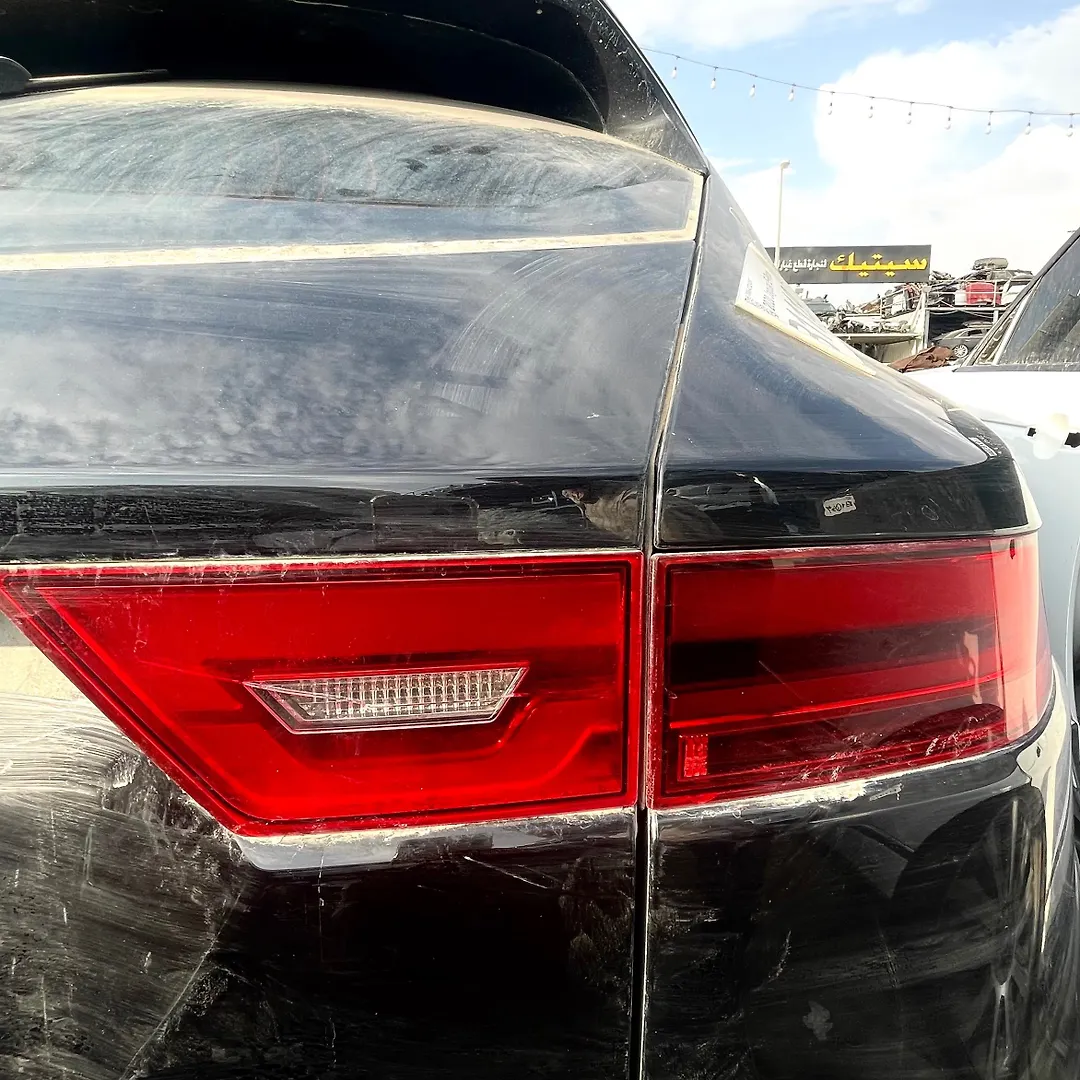 Tail Light (RH) - 2020 Jaguar E-Pace