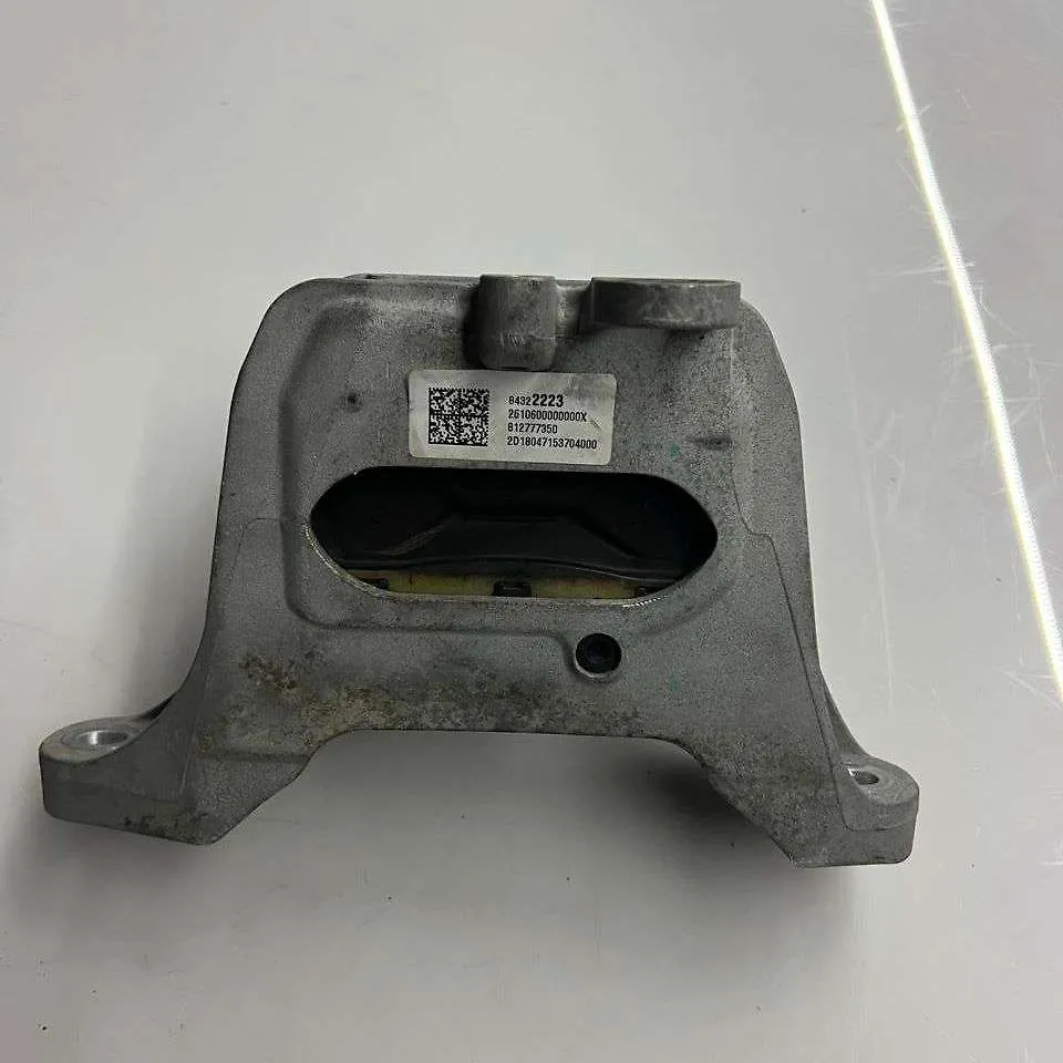Engine mounts - 2018 Chevrolet Equinox