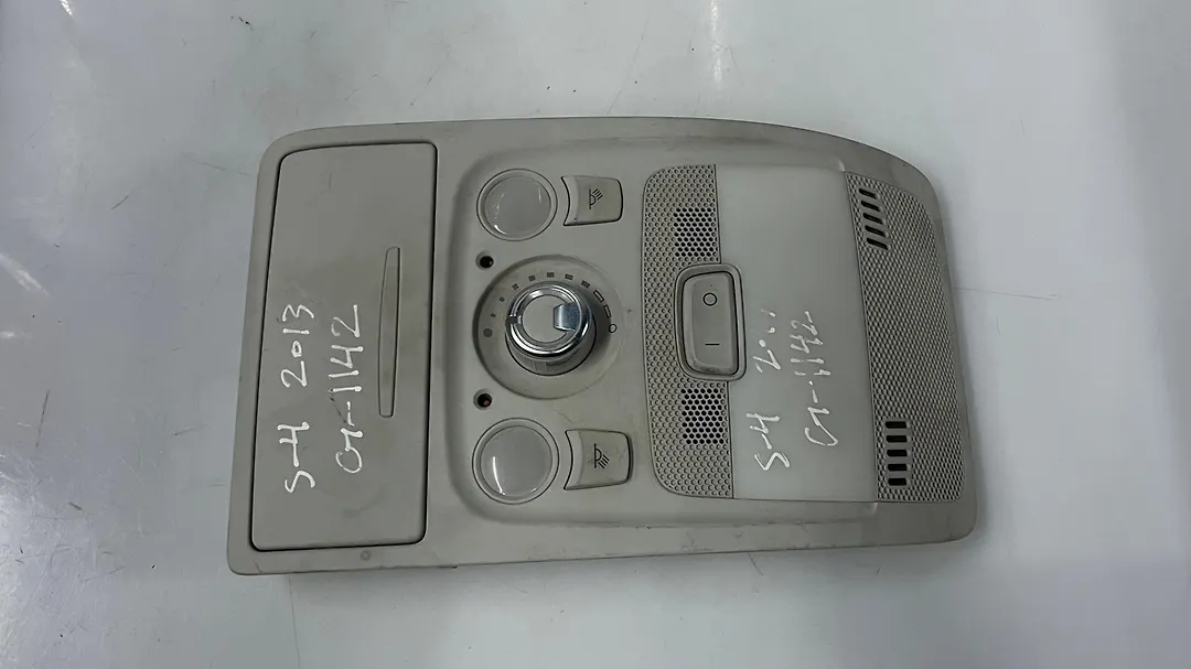 Overhead Console - 2012 Audi S4