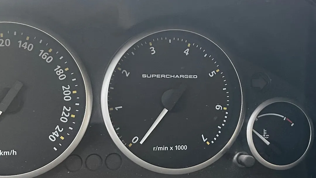 Speedometer - 2011 Land Rover RANGE ROVER SPORT