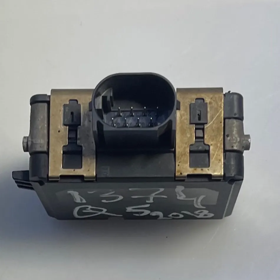 CRUISE CONTROL RADAR SENSOR  - 2018 Audi Q5 Quattro