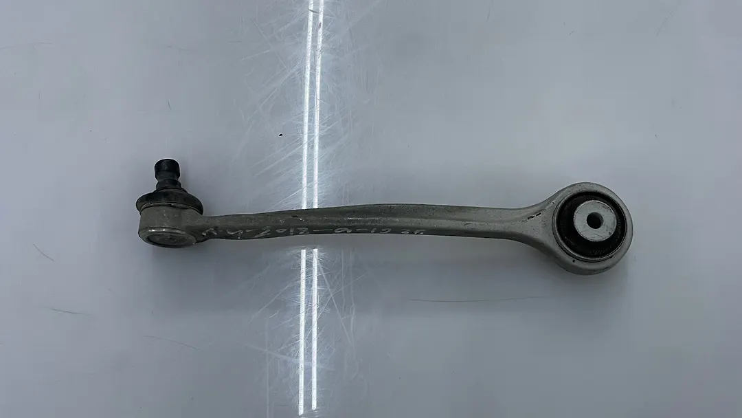 Upper arm (LH) - 2017 Audi A4