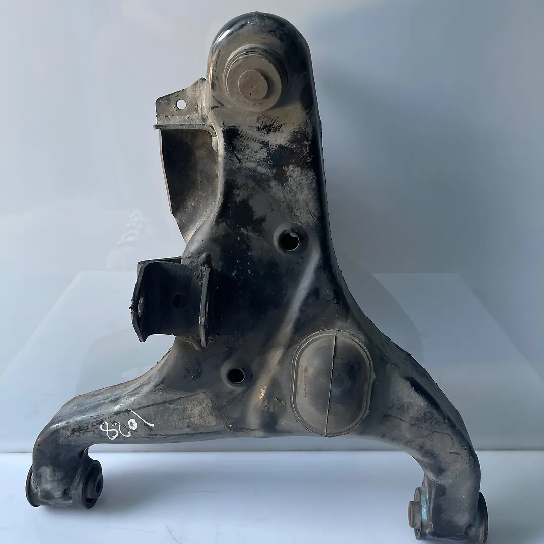 Upper arm (LH) - 2013 Infiniti QX56