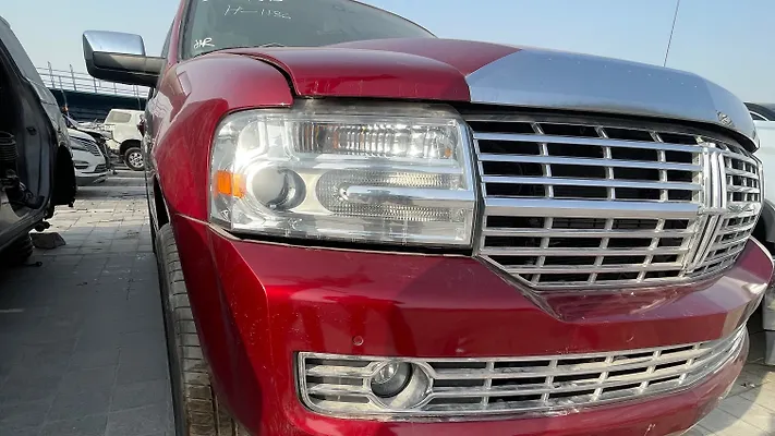 Headlight (RH) - 2014 Lincoln Navigator
