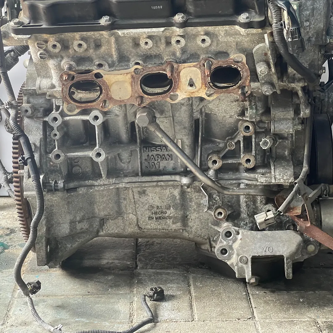 Engine  - 2013 Nissan Pathfinder 3.5i