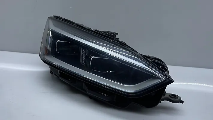 Headlight (RH) - 2018 Audi A5