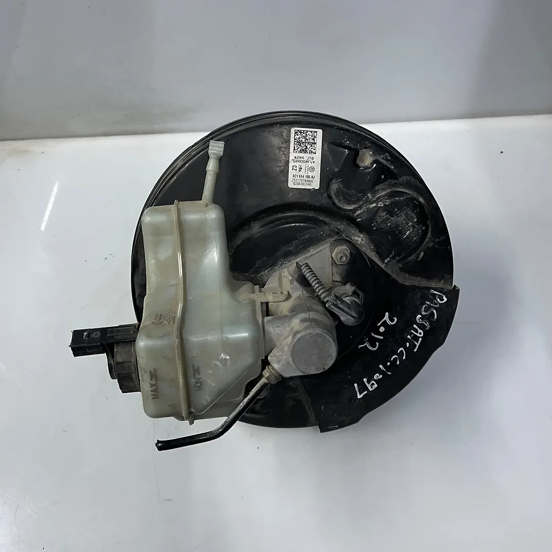 Brake booster - 2010 Volkswagen Passat