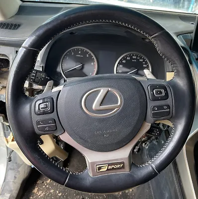 Steering wheel - 2020 Lexus NX300