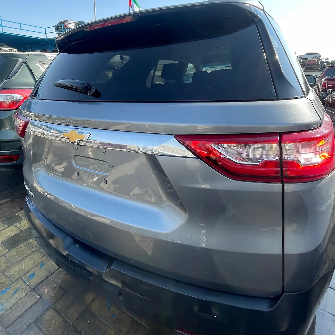 Trunk/hatch/tailgate - 2019 Chevrolet Traverse LS