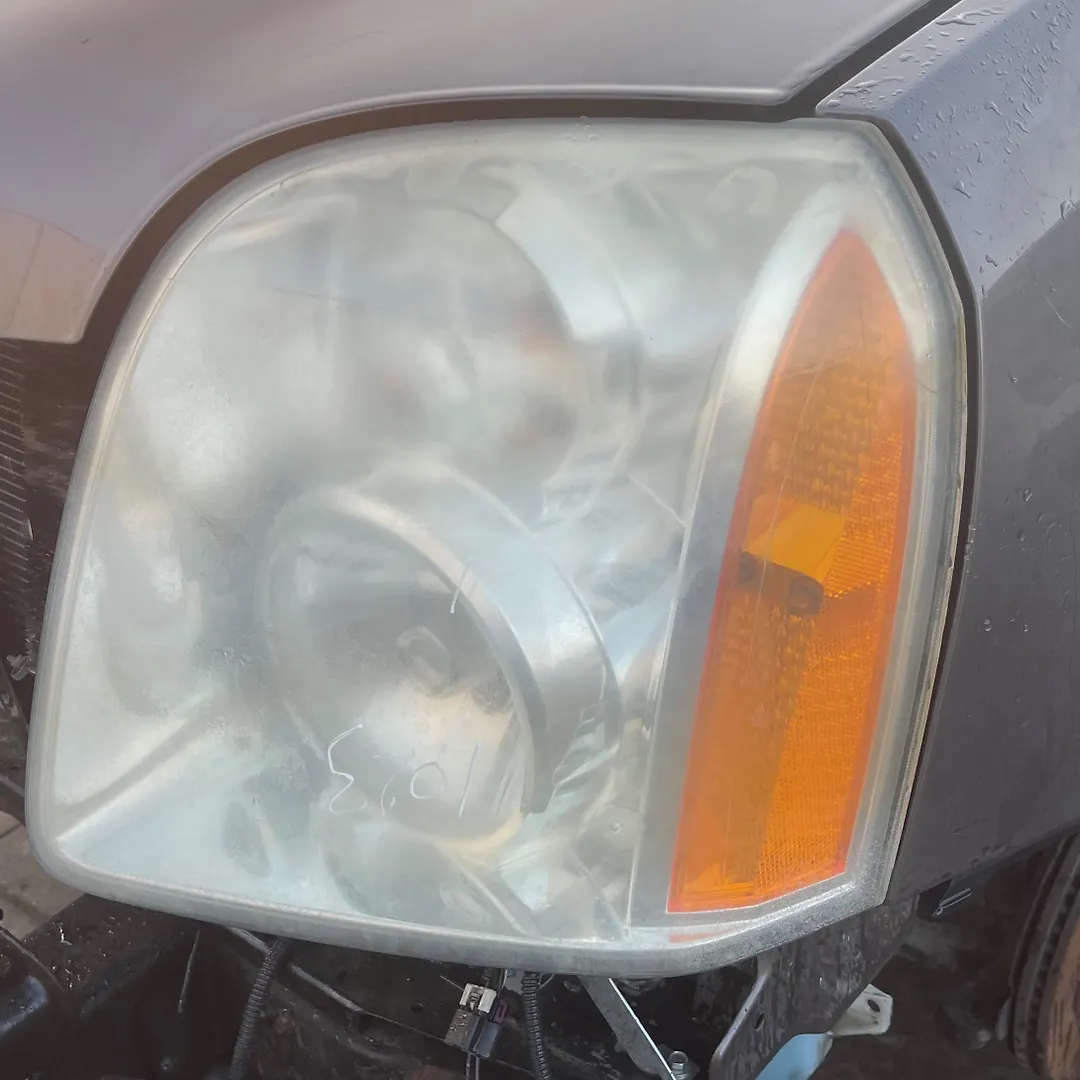 Headlight (LH) - 2011 GMC Yukon XL SLT 1/2 ton