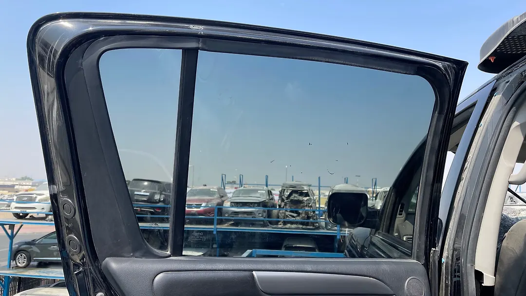 Door (LHB) - 2013 Nissan Armada