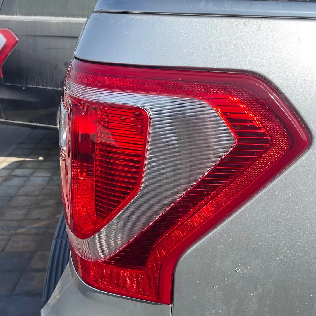 Tail Light (RH) - 2018 Ford Expedition XLT