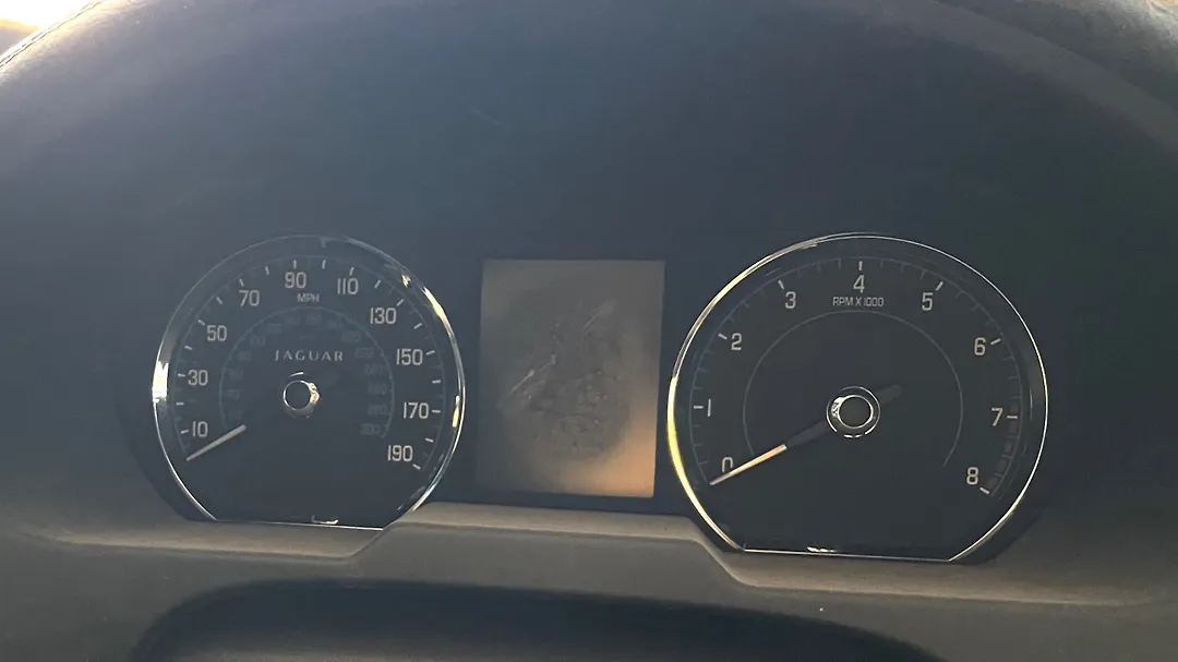 Speedometer - 2013 Jaguar XF