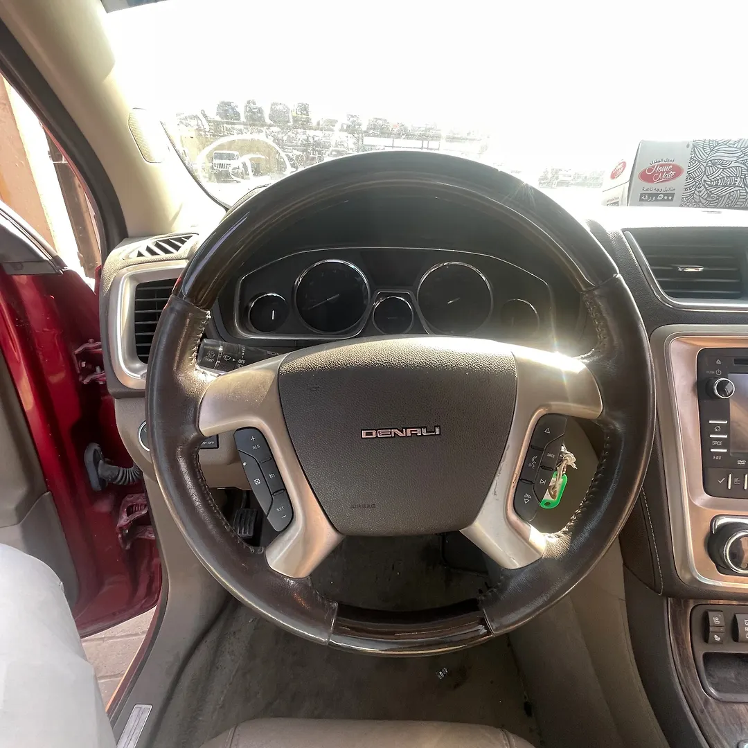 Steering Wheel - 2013 GMC Acadia Export (Non US, Non Canada)