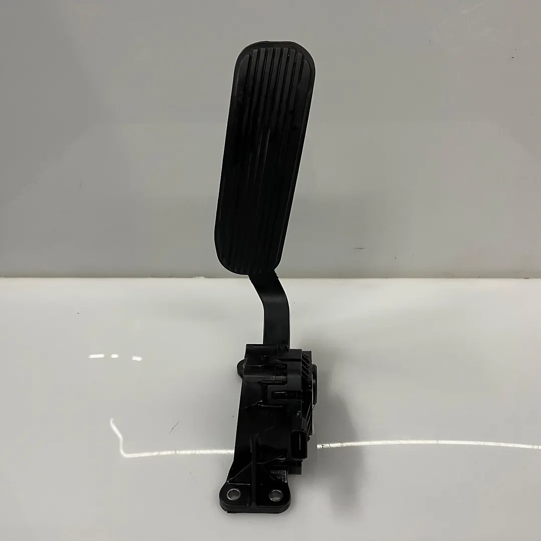 Accelerator pedal - 2017 Ford Explorer