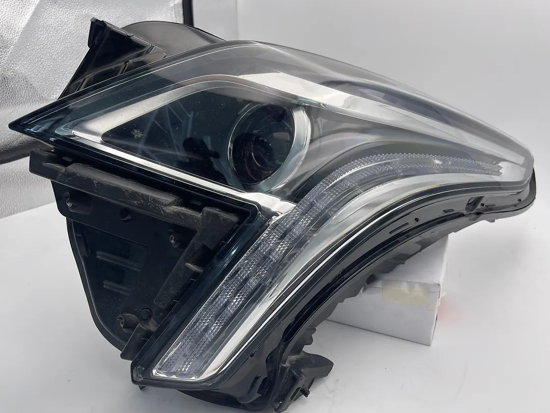 Headlight (LH) - 2017 Cadillac XT5 Luxury