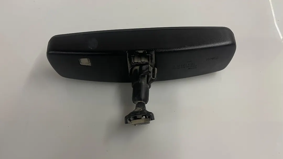 Rear view mirror - 2010 Ford Mustang Base