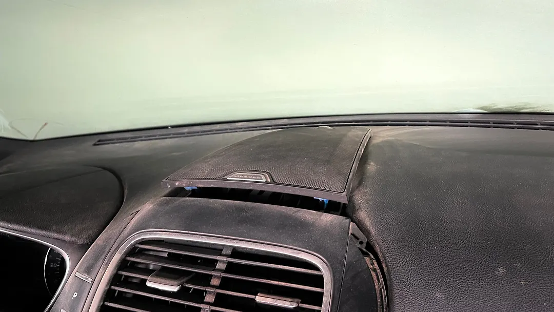 Dashboard  - 2016 Lincoln MKX