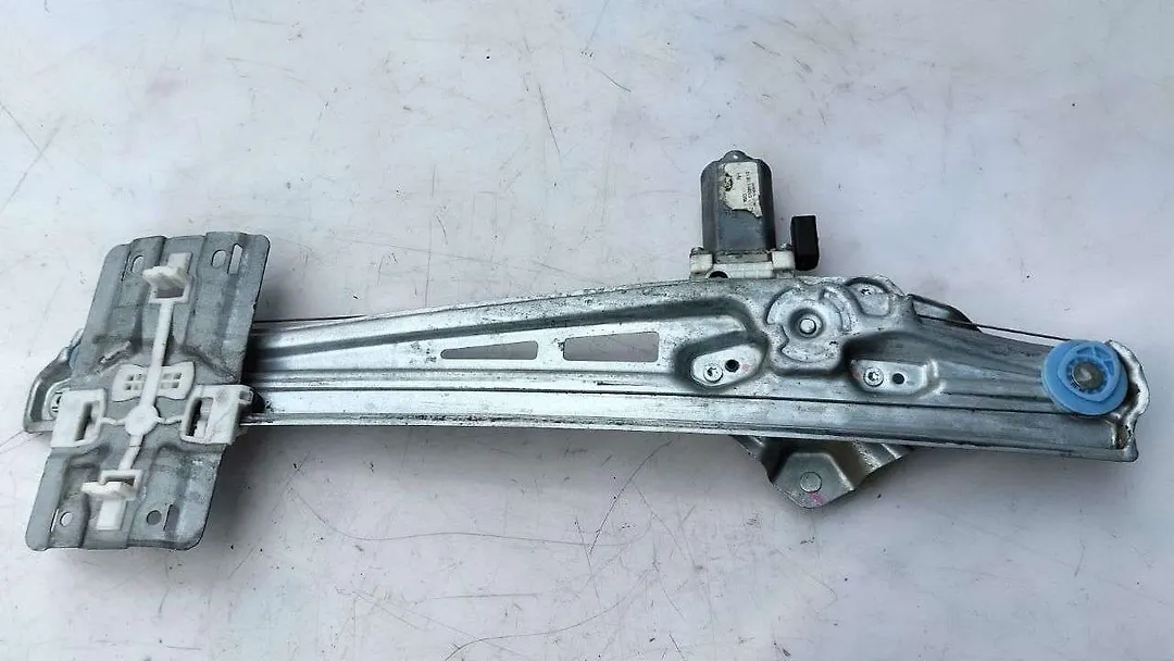 Door Motor (RHB) - 2012 Ford Explorer
