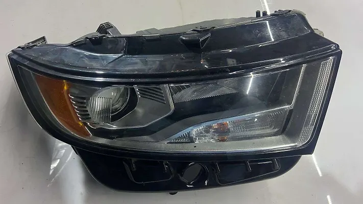 Headlight (RH) - 2017 Ford Edge