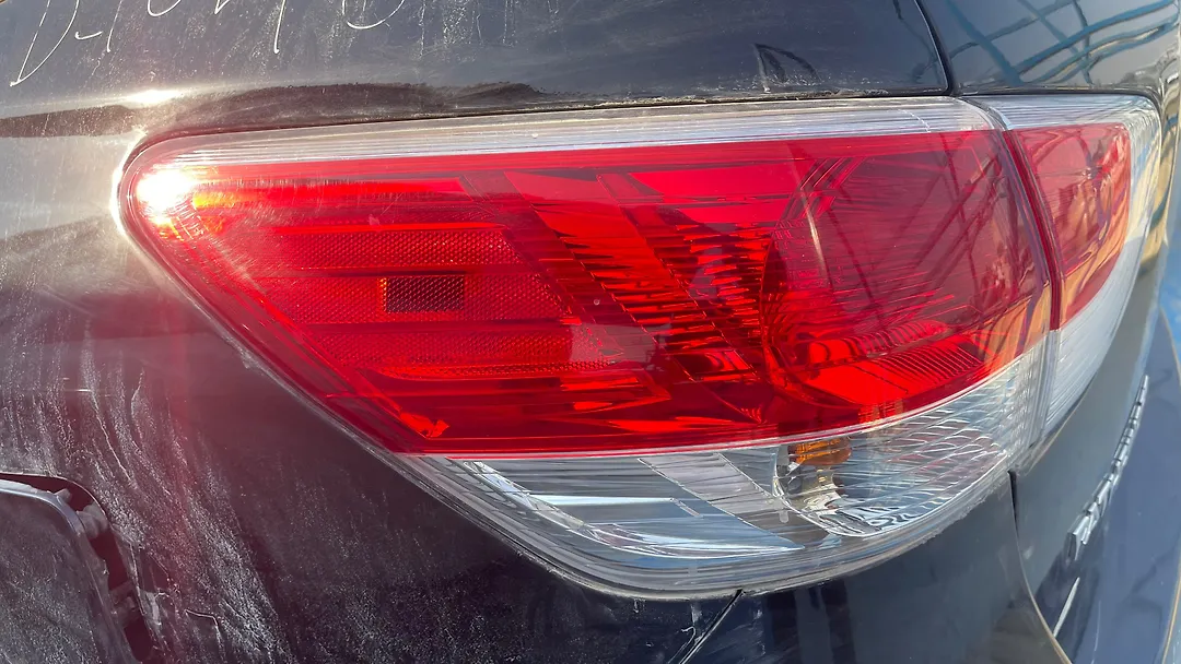 Tail Light (LH) - 2013 Nissan Pathfinder