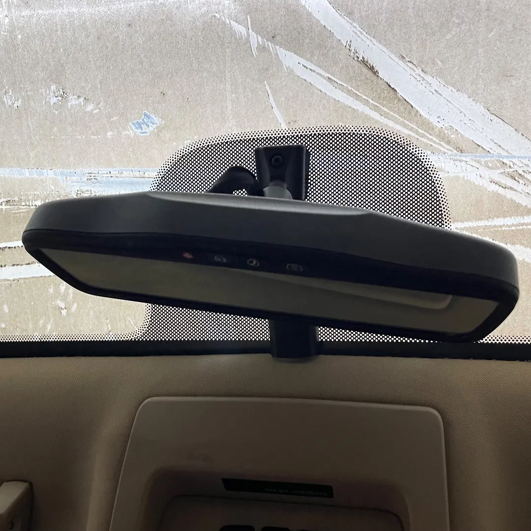 Mirror (Inner rear view) - 2011 GMC Yukon XL